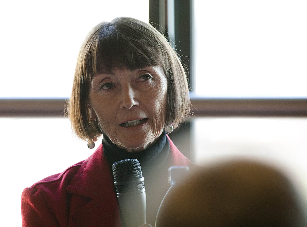prof. Ewa Woydyllo