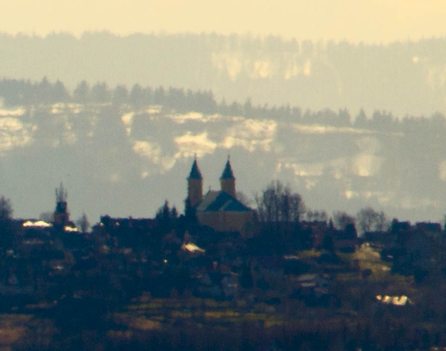�wi�tniki G�rne, Ko�ci�