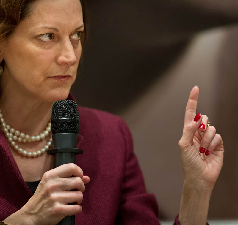 Anne Applebaum