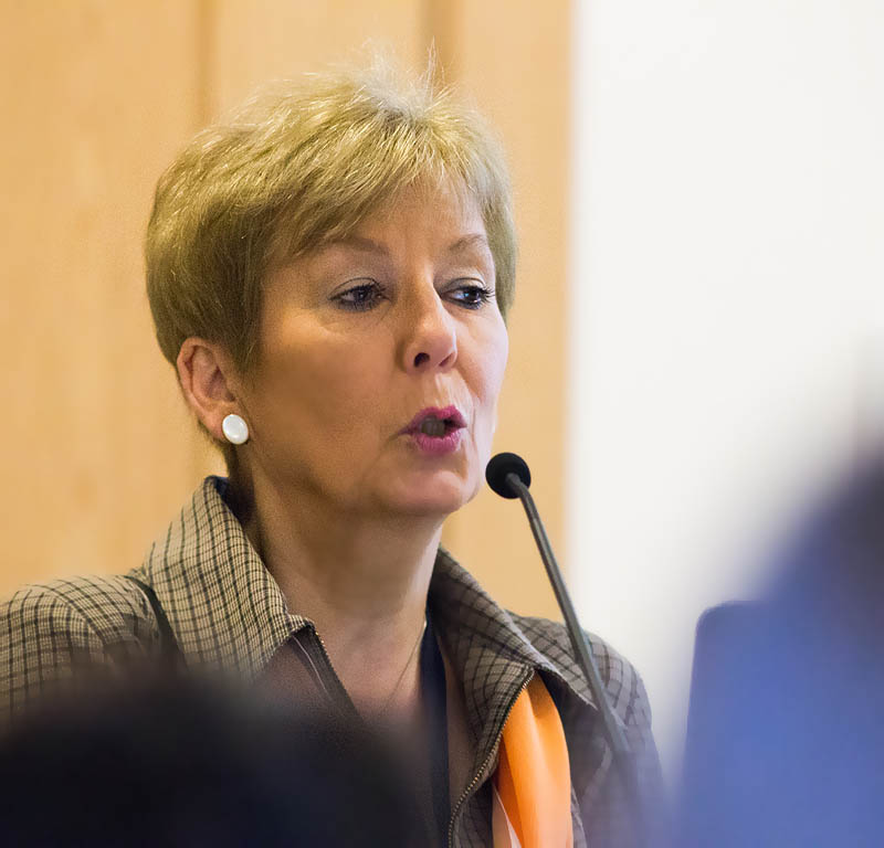 Krystyna Szeroczy�ska