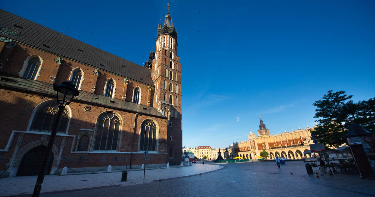Rynek, Krak�w o �wicie
