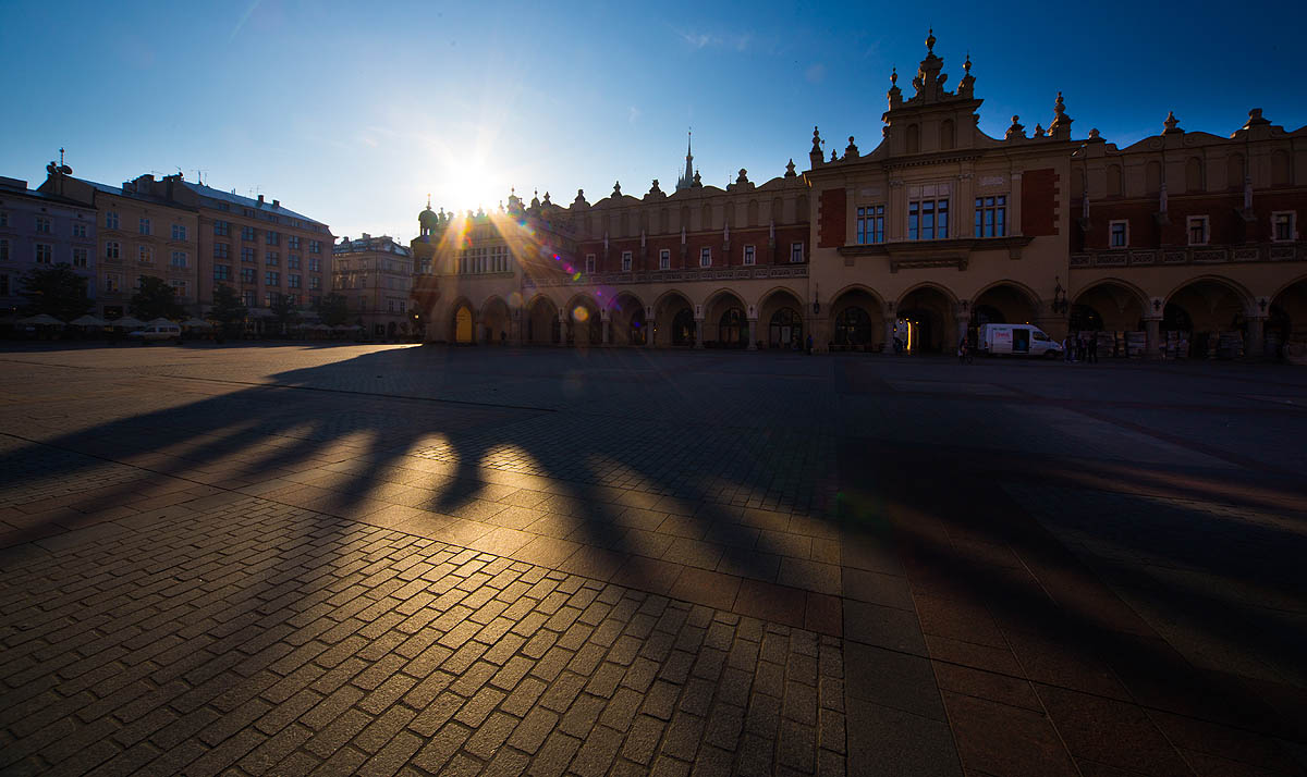 Rynek, Krak�w o �wicie