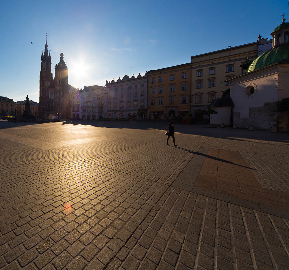 Rynek, Krak�w o �wicie