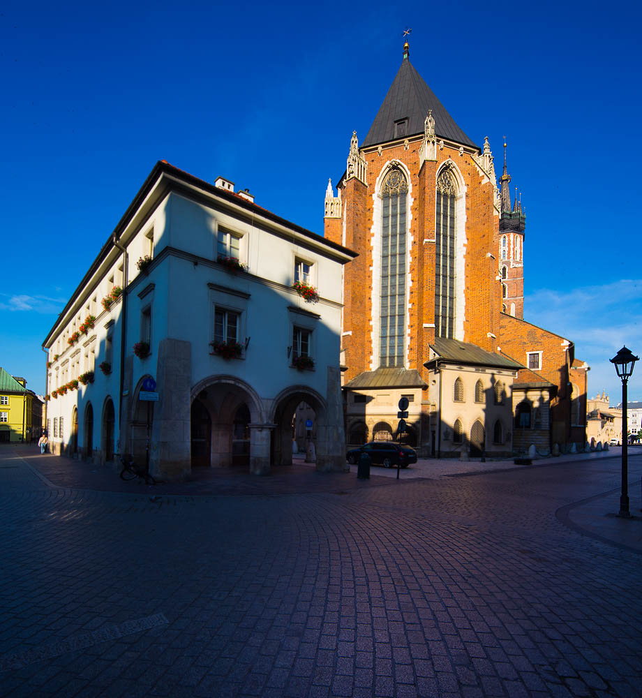 Ma�y Rynek, Krak�w o �wicie