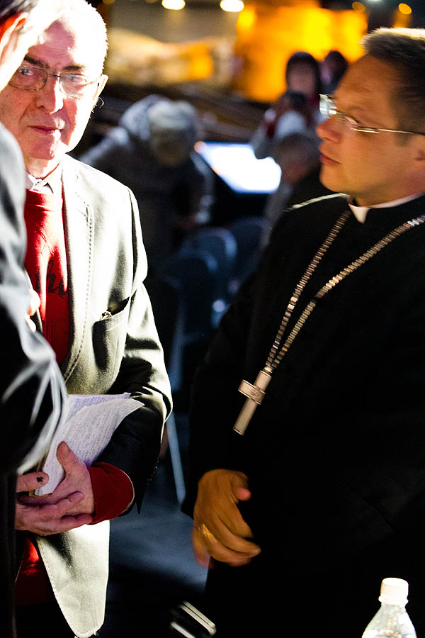 bp. Grzegorz Ry�