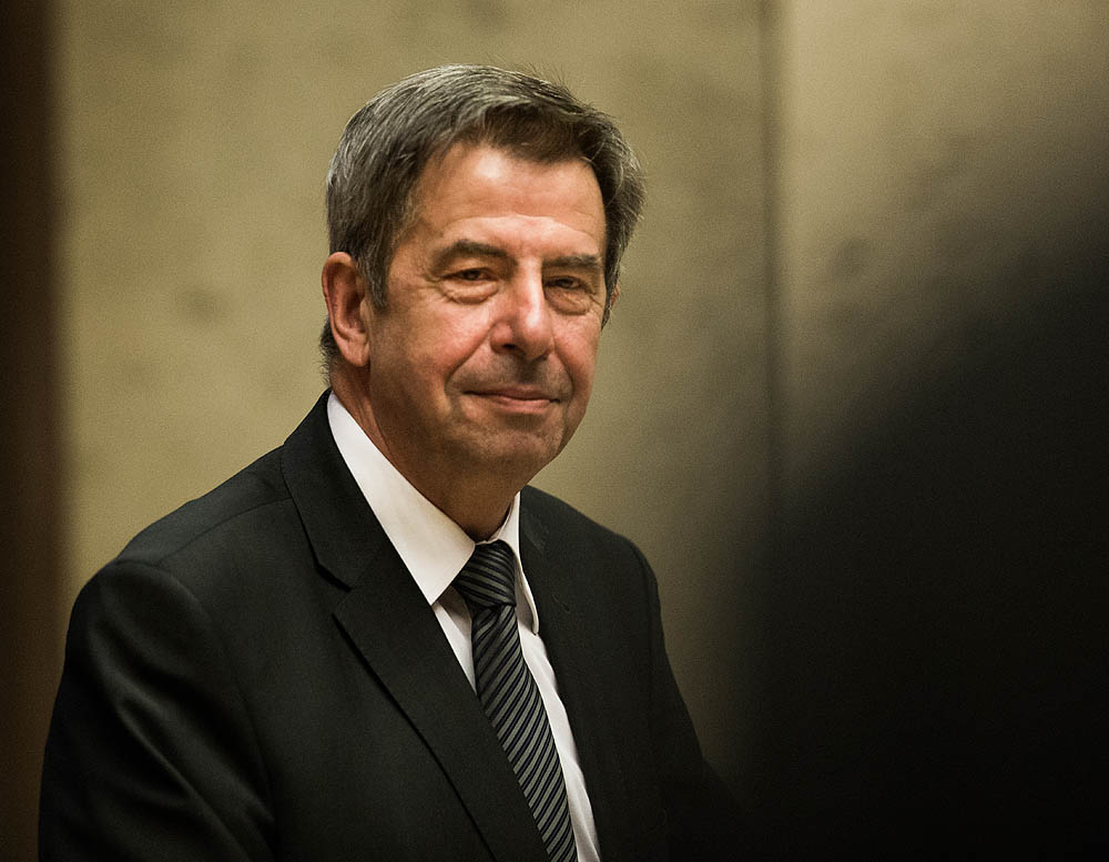 Andrzej Zoll