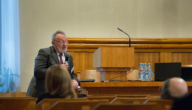 Piotr Flin