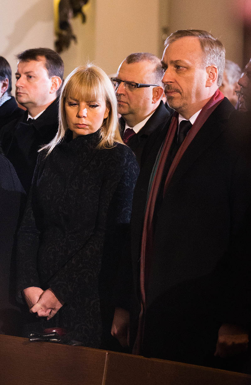 Wicepremier El�bieta Bie�kowska, minister Bogdan Zdrojewski