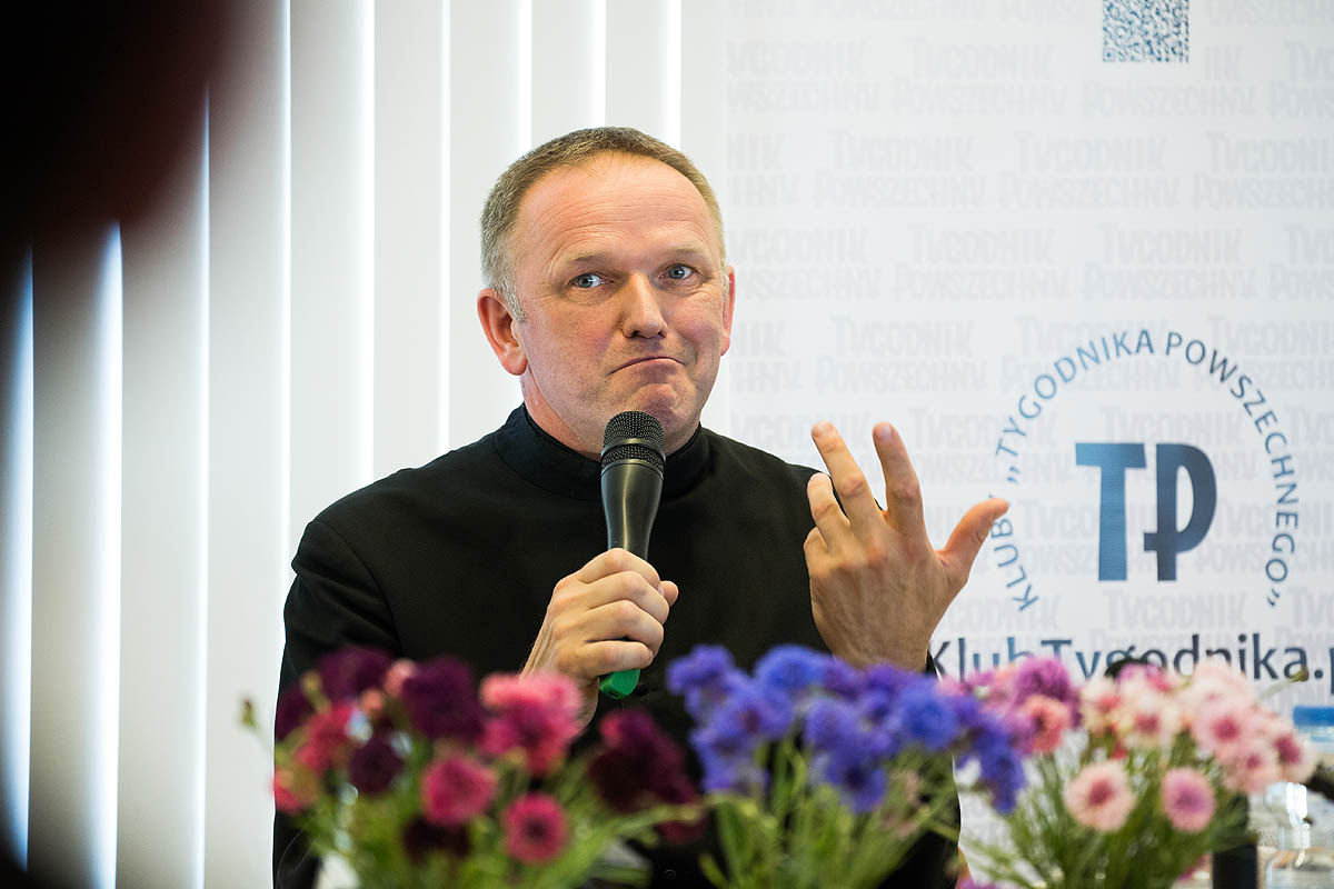 ks. Wojciech Lema�ski
