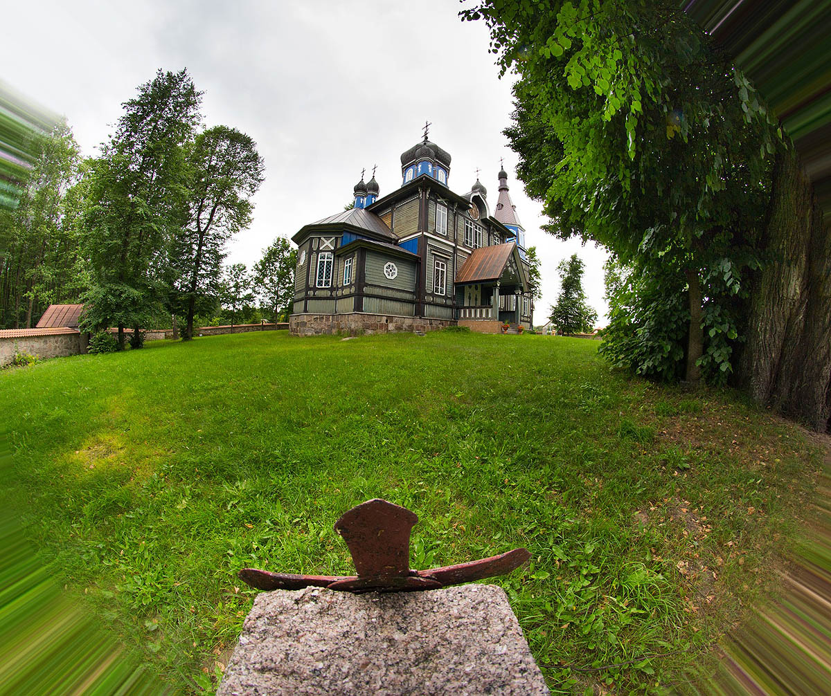 Puch�y, Cerkiew