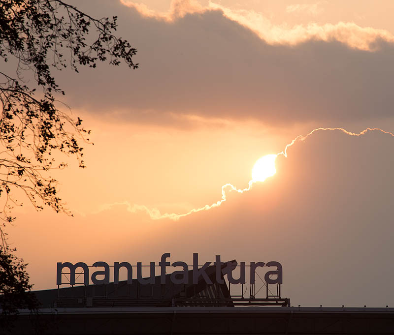 ��d�, Manufaktura