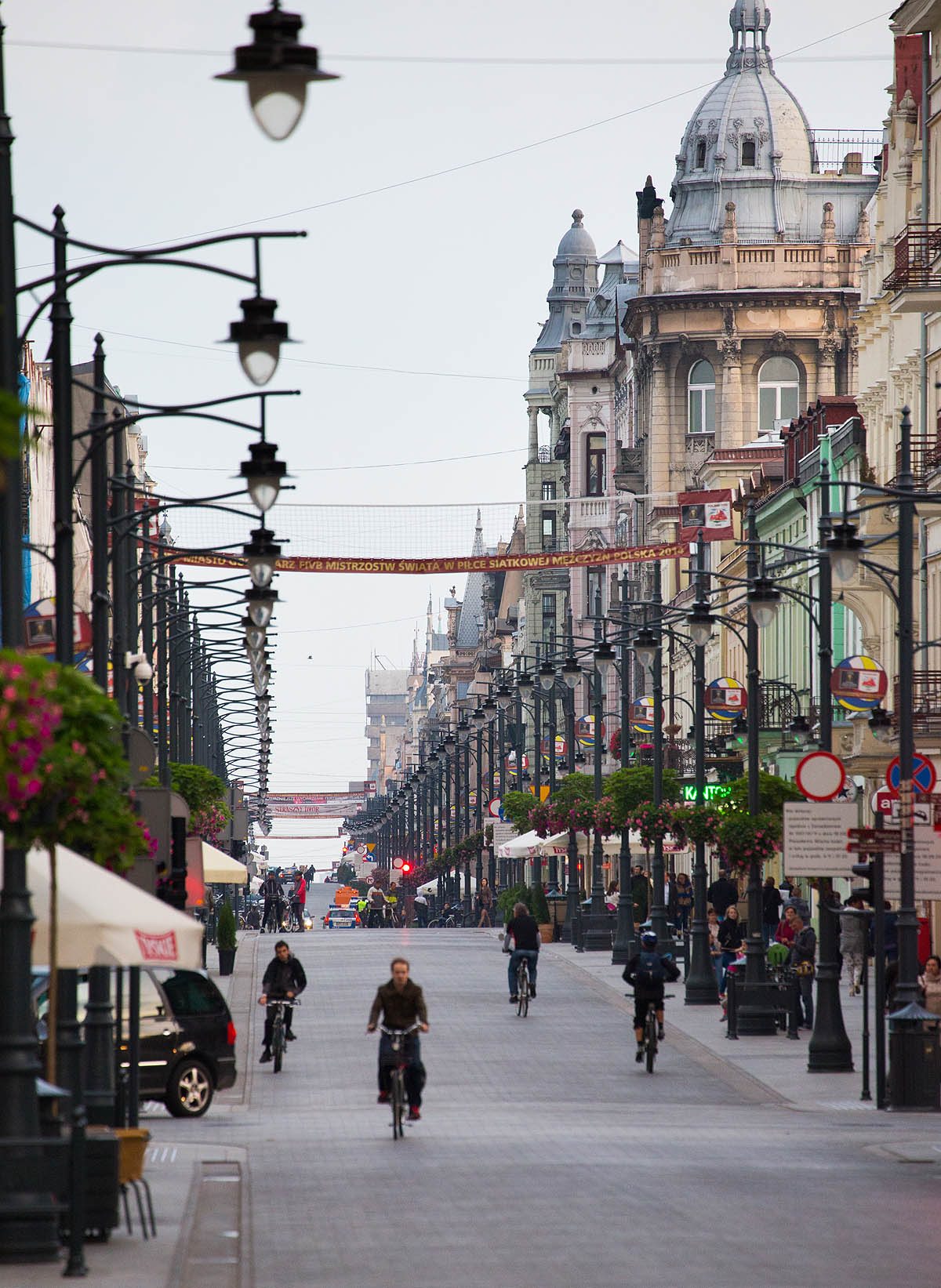 ��d�, Piotrkowska