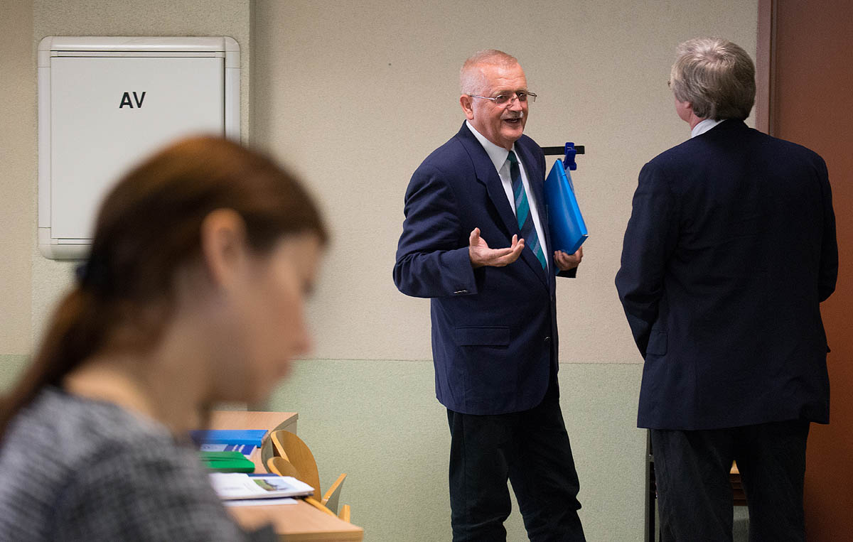 prof. Micha� Parczewski