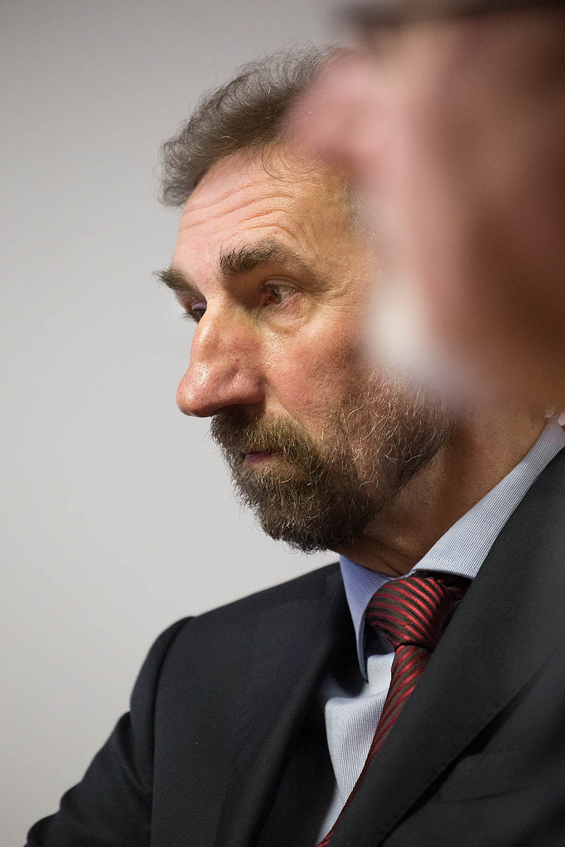 Bogdan Dembi�ski