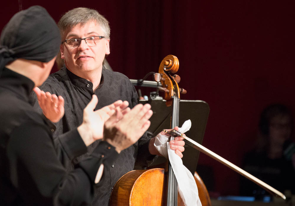 Aukso, Andrzej Bauer