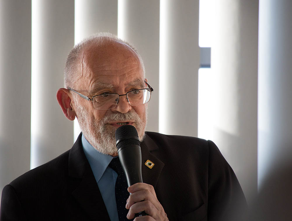 Kazimierz Urba�czyk