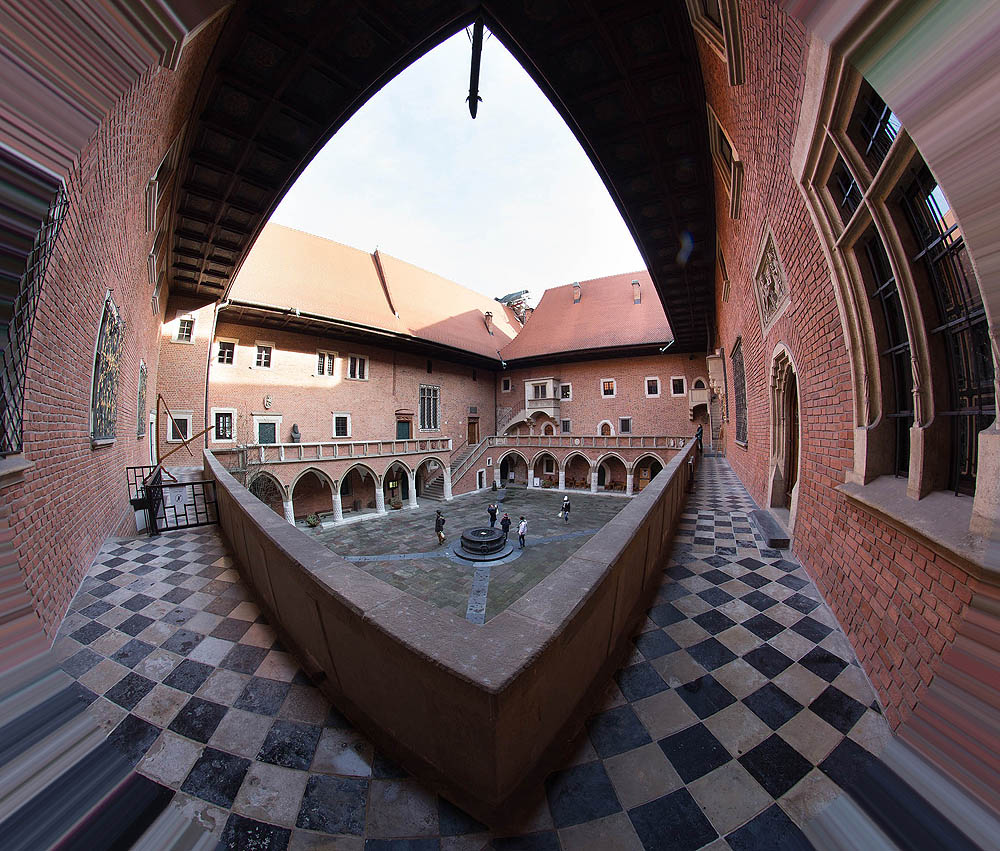 Dziedziniec Collegium Maius