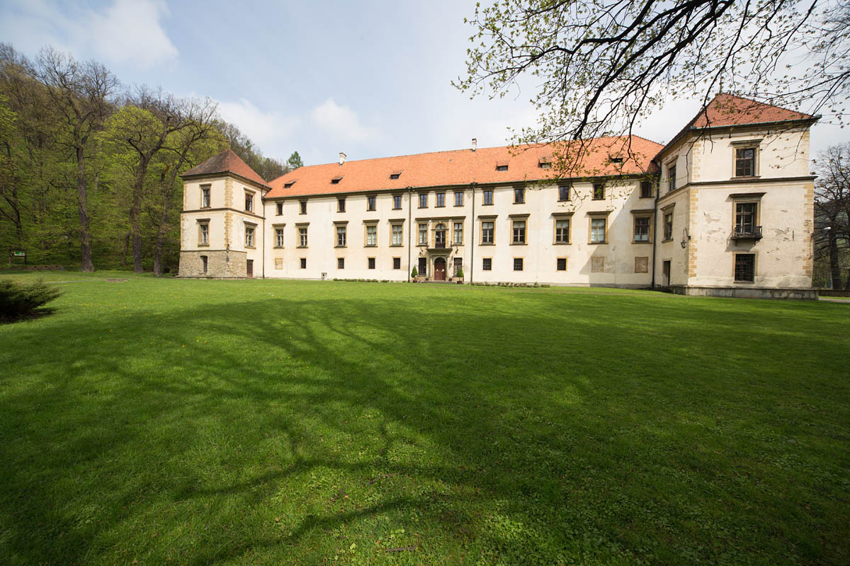 Sucha Beskidzka, Zamek