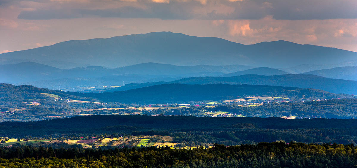 Babia G�ra z Zamku Tenczyn