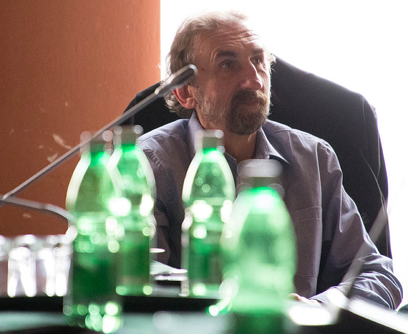 Bogdan Dembi�ski