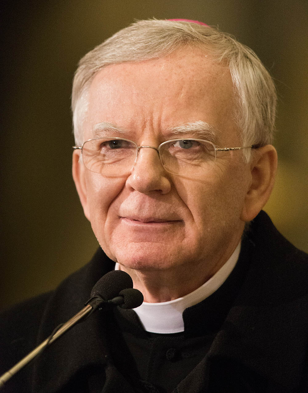 Abp Marek J�draszewski