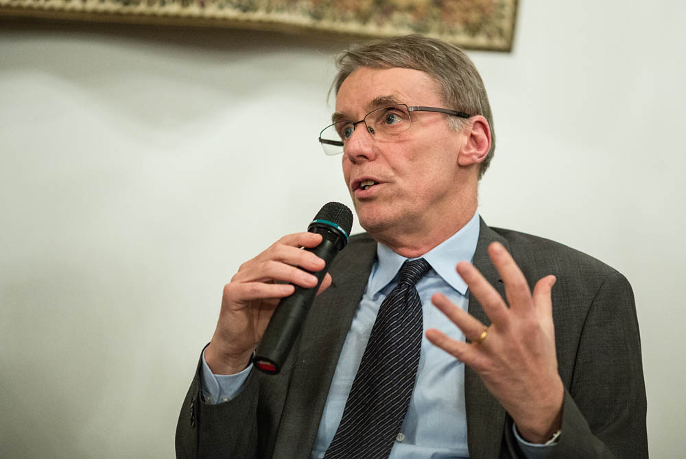 Henryk Wo�niakowski