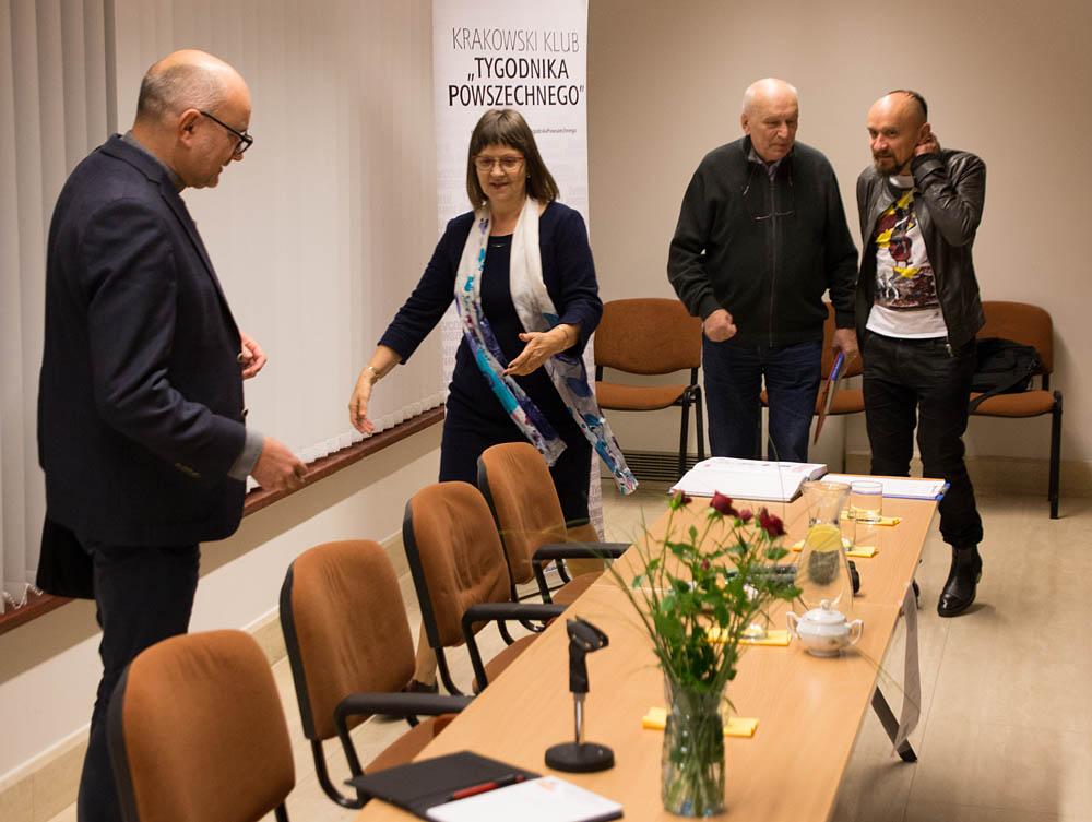 Dorota Nalepka, ks. Andrzej Dragu�a, Pawe� Taranczewski, Jan Klata