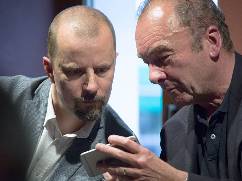 Micha� Olszewski, Robert Menasse