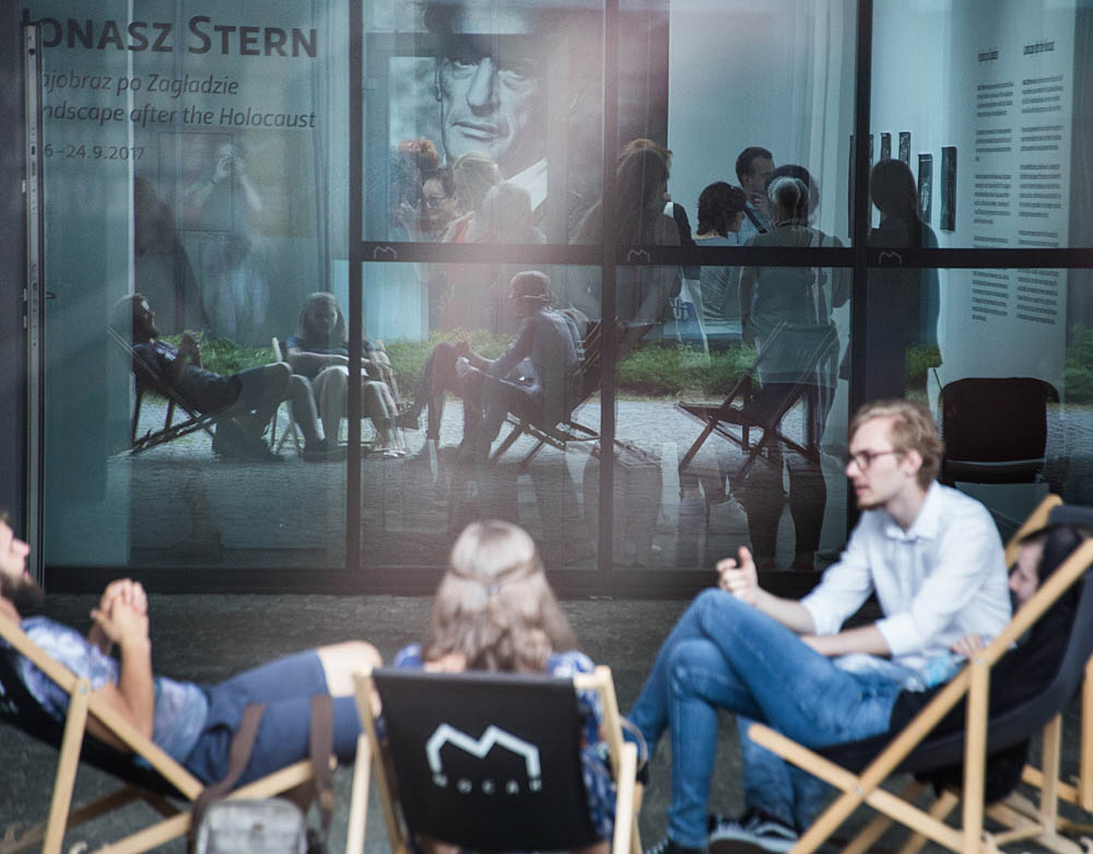 MOCAK, Jonasz Stern