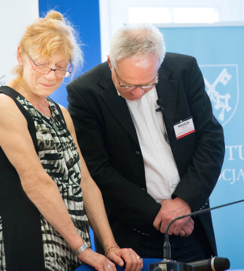 Marie Duzi, Adam Olszewski