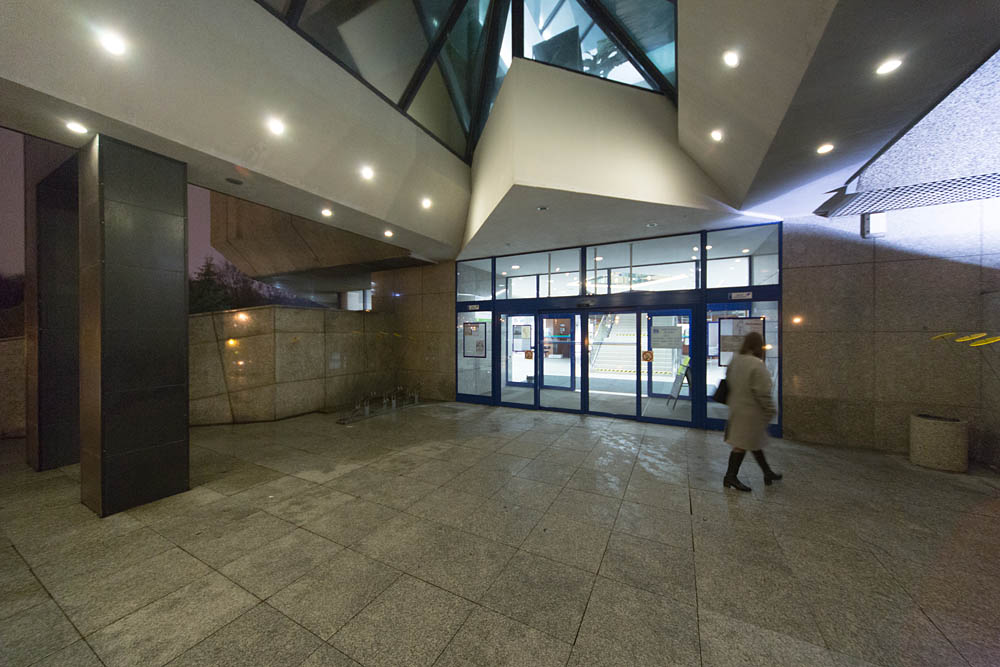 Biblioteka �l�ska