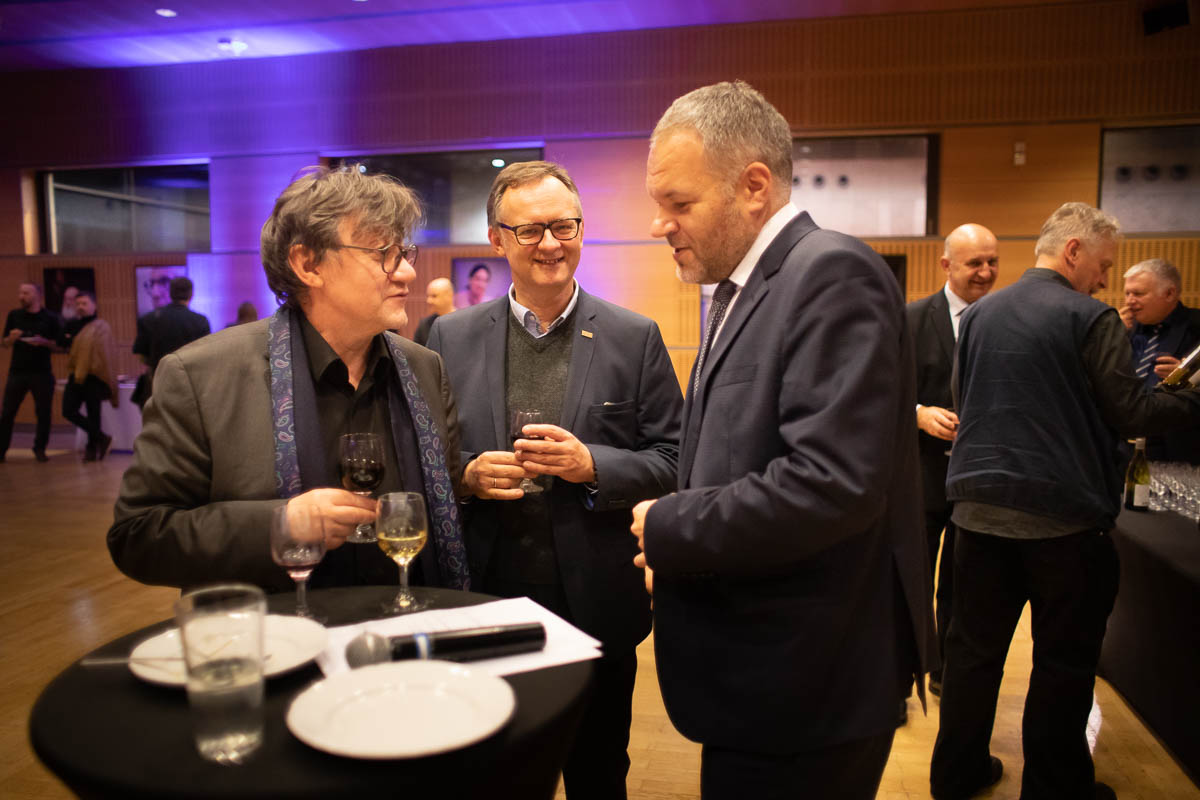 Jacek �lusarczyk, Aleksander Kardy�, prof. Bartosz Bro�ek