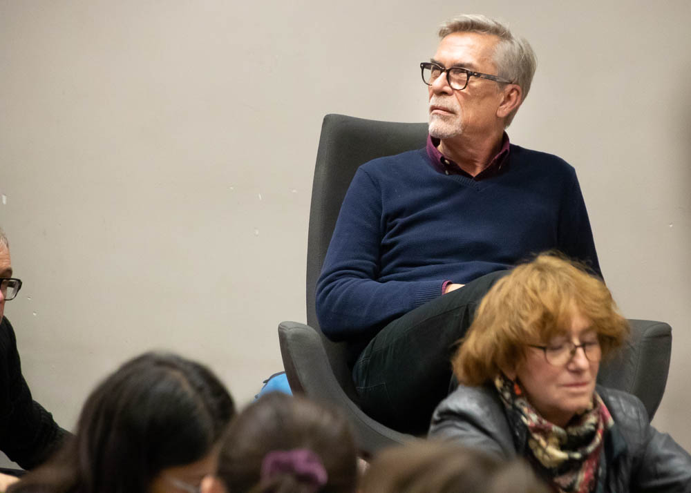 Jacek �akowski
