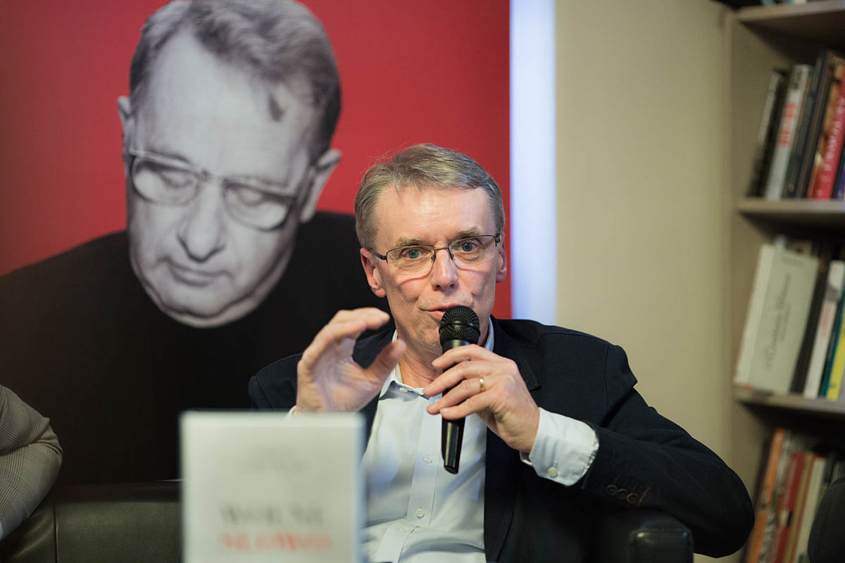 Henryk Wo�niakowski