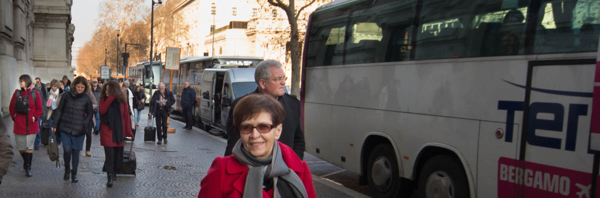Pierwsza z lewej, prof. dr hab. Dorota Nalepka