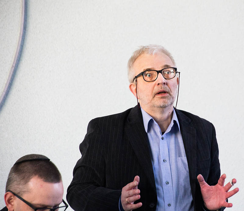 Janusz Poniewierski