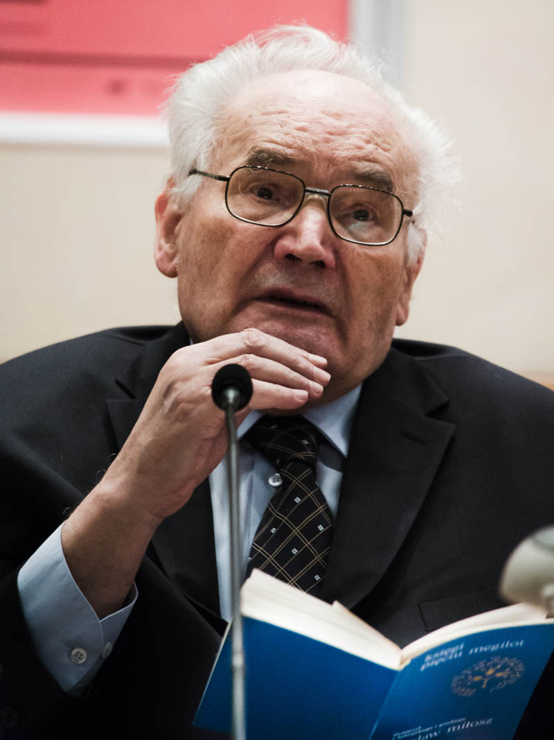 prof. W�adys�aw Str�ewski