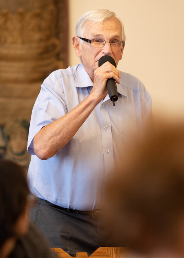 Jerzy Niewodnicza�ski