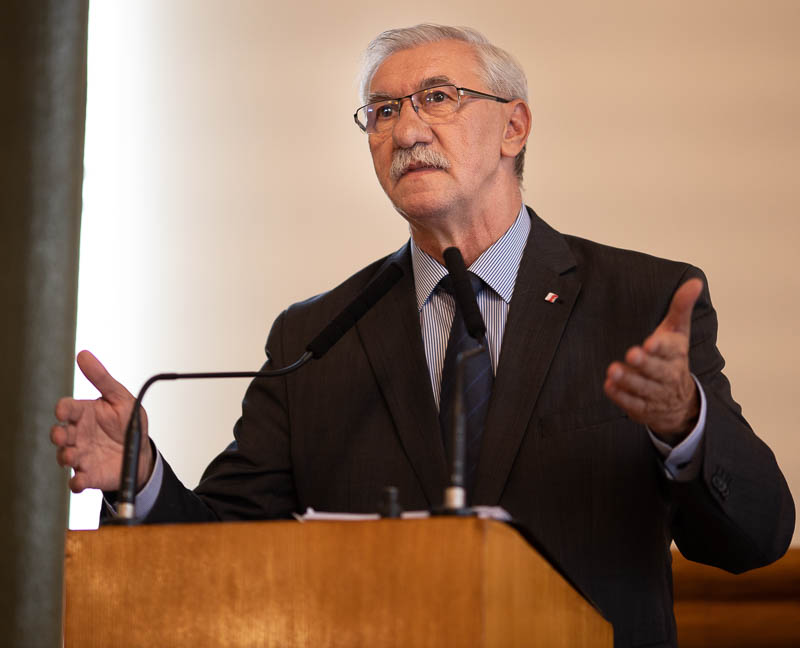 Edward E. Nowak