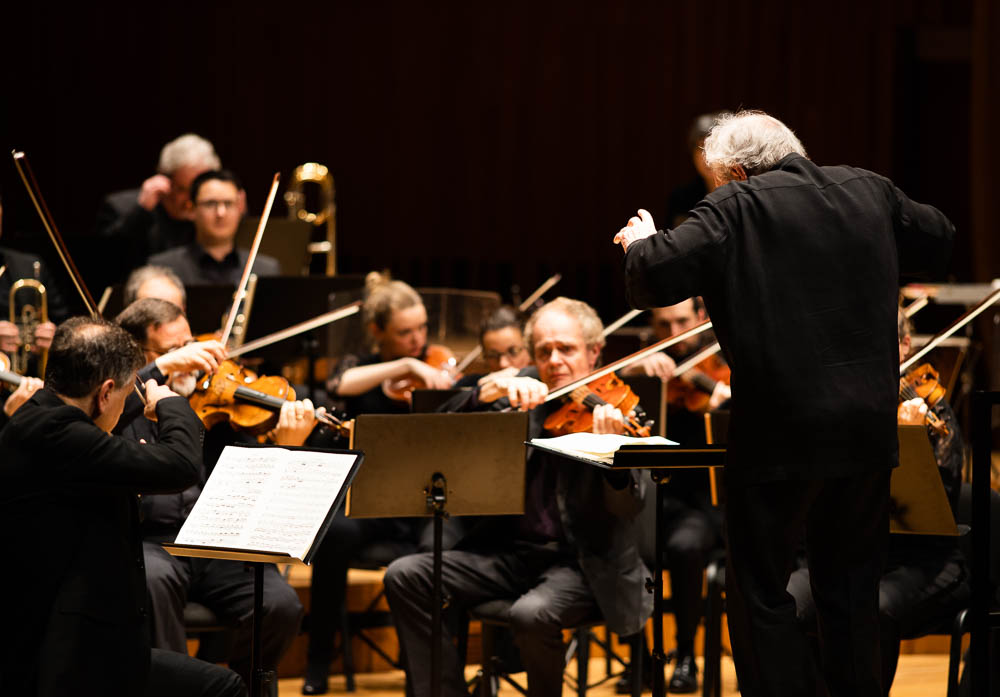 Orchestre des Champs-�lys�es