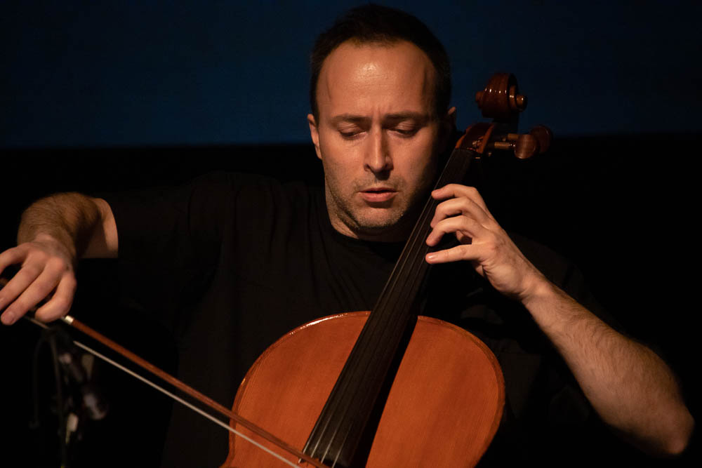 Micha� Pepol