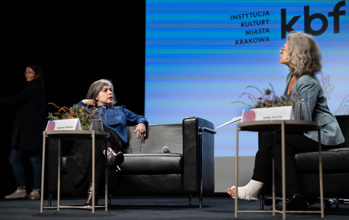 Mariana Enriquez, Nina Pluta
