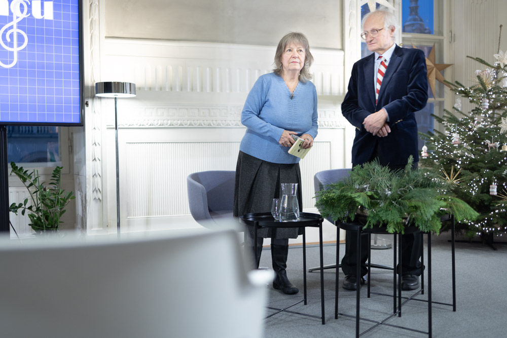 Danuta Gwizdalanka, Krzysztof Meyer
