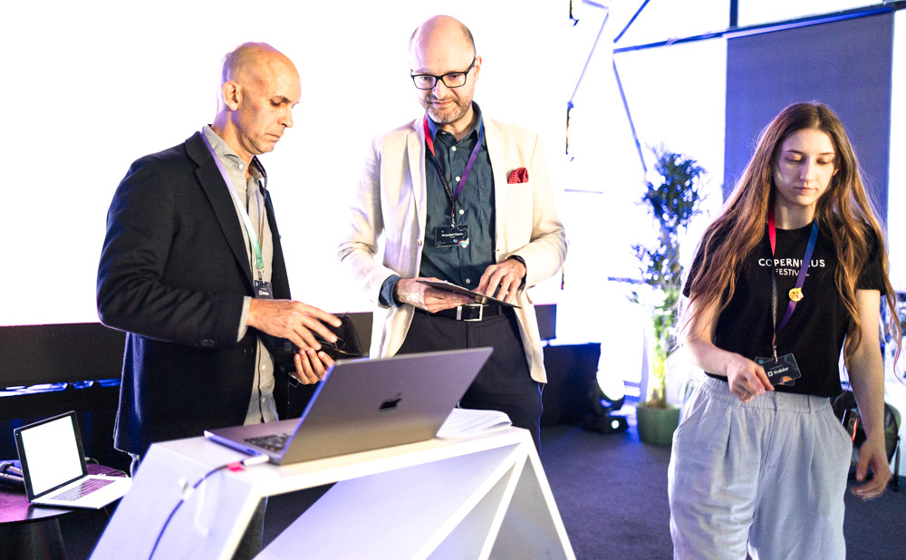 Anil Seth, Krzysztof Cipora, Martyna Koprowska